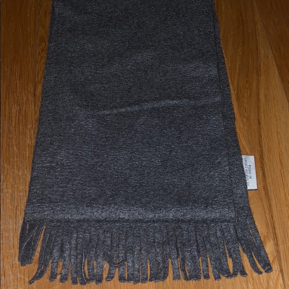 Liz Claiborne Fringe Gray Scarf